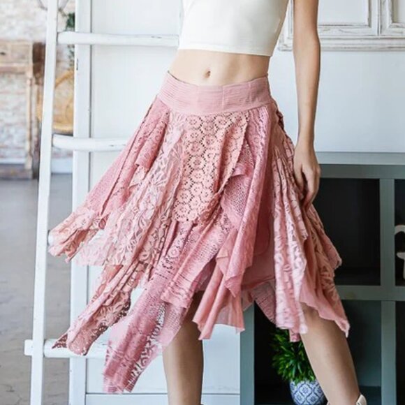Oli & Hali Layered Lace Mix Media Midi Skirt NEW Size Small - Picture 3 of 7